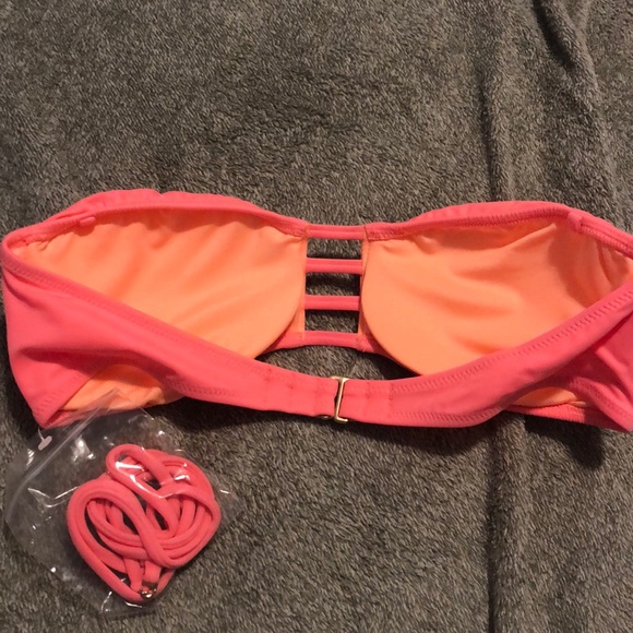 New strappy bandeau bikini top - Picture 2 of 4